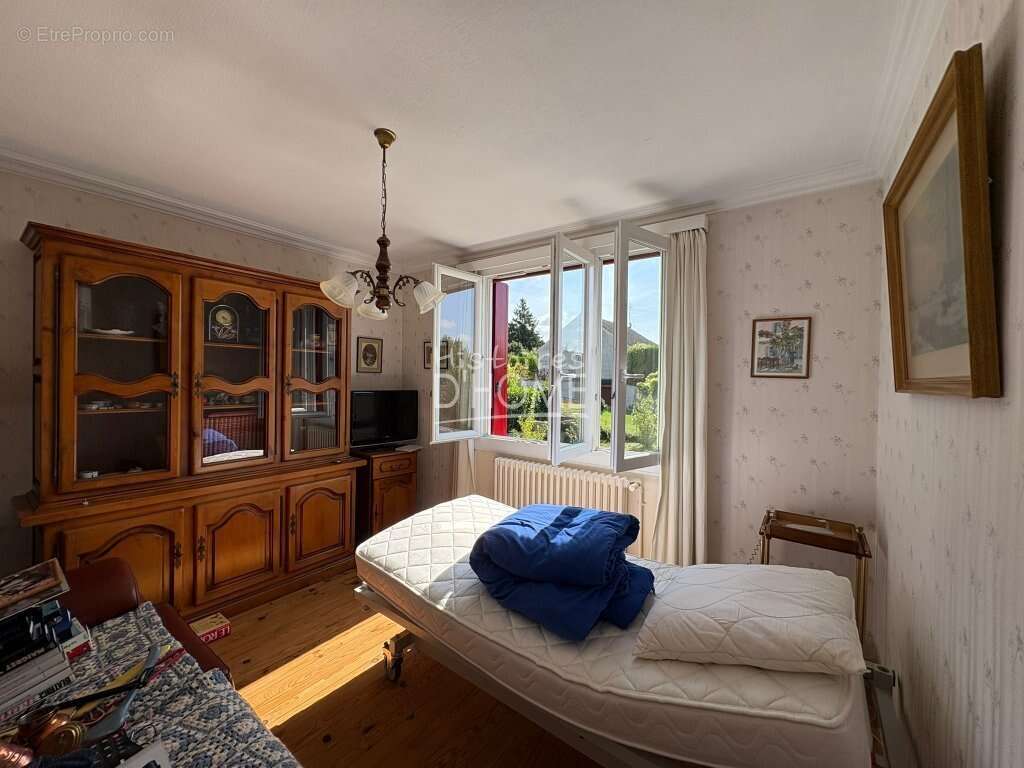 Maison à LA FERTE-GAUCHER