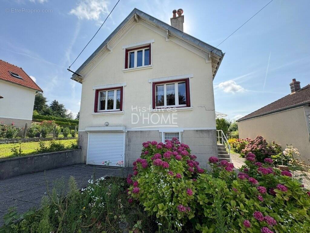 Maison à LA FERTE-GAUCHER