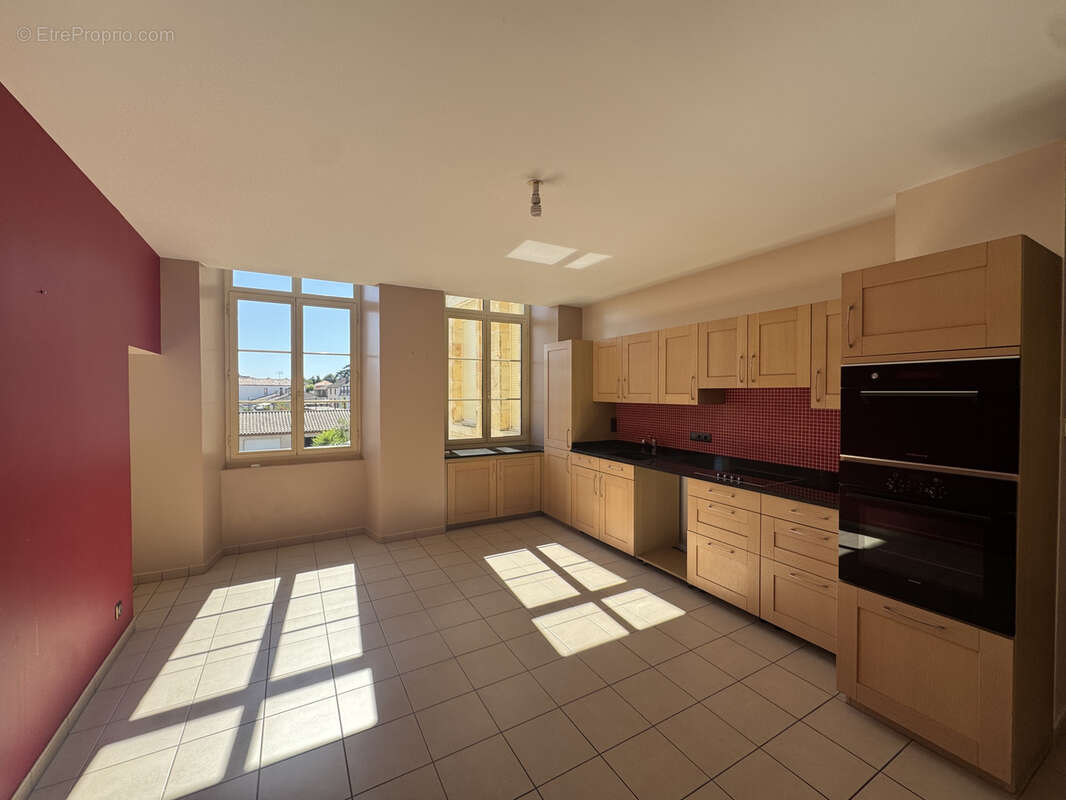 Appartement à MONSEMPRON-LIBOS