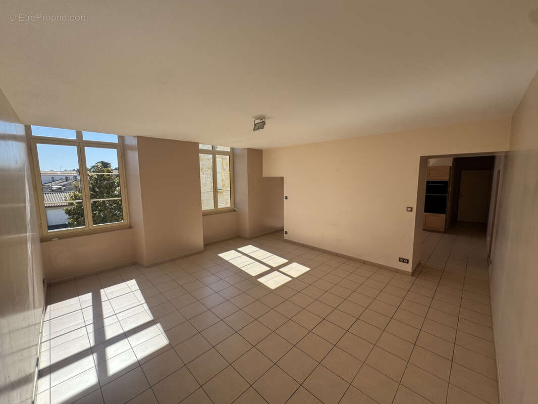 Appartement à MONSEMPRON-LIBOS