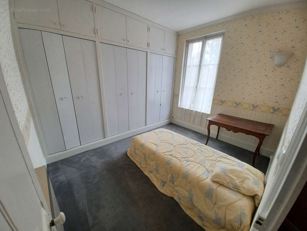 Maison à SANCERGUES