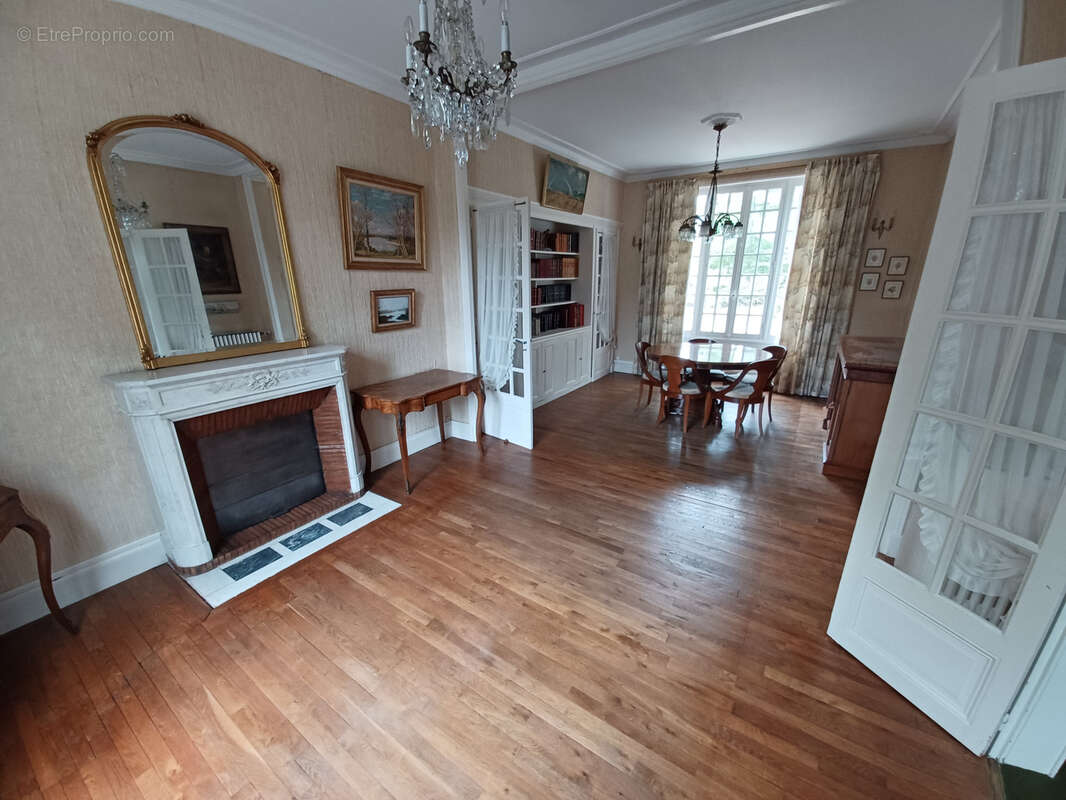 Maison à SANCERGUES