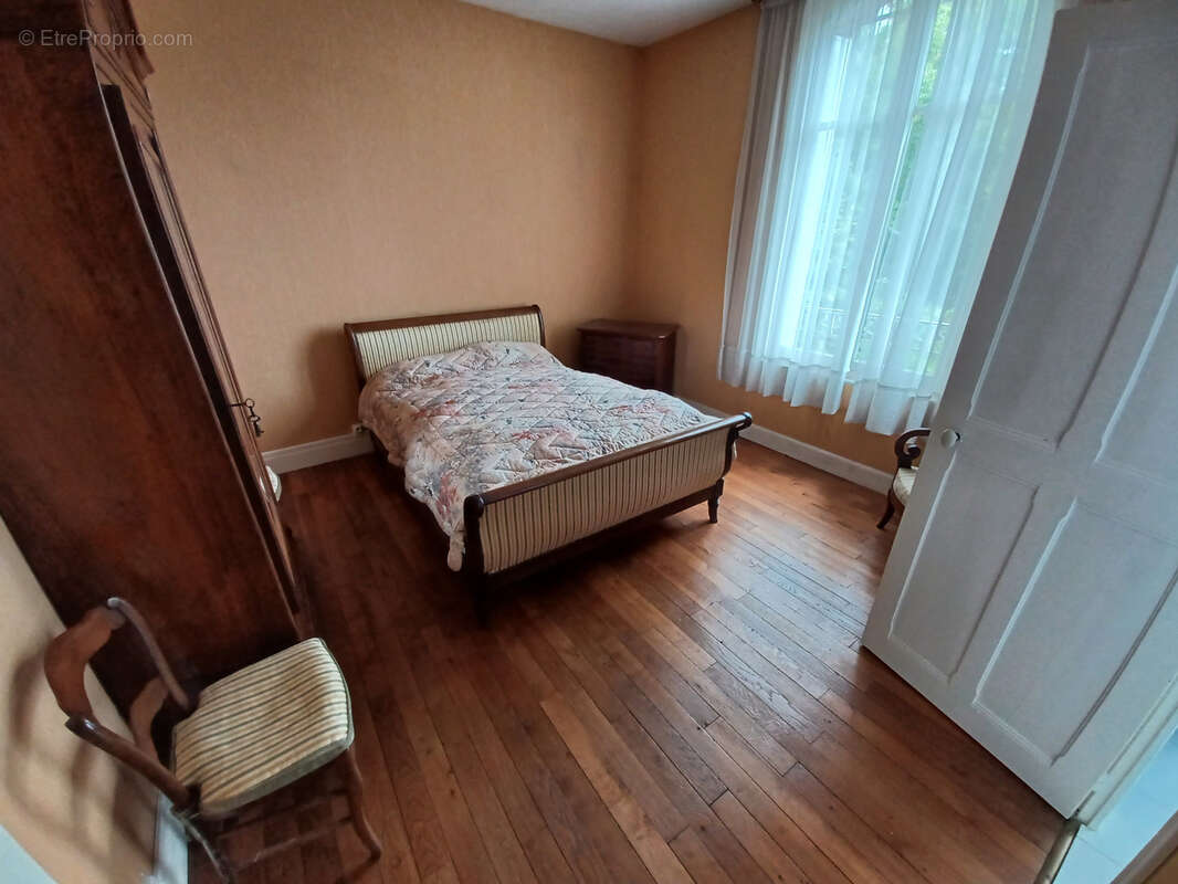 Maison à SANCERGUES