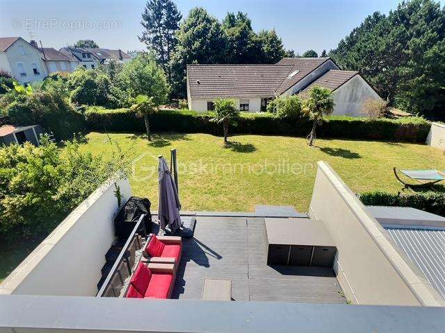 Maison à DEUIL-LA-BARRE