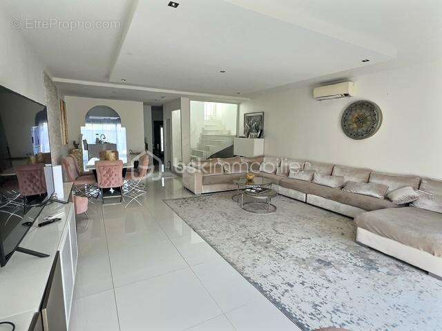 Maison à DEUIL-LA-BARRE