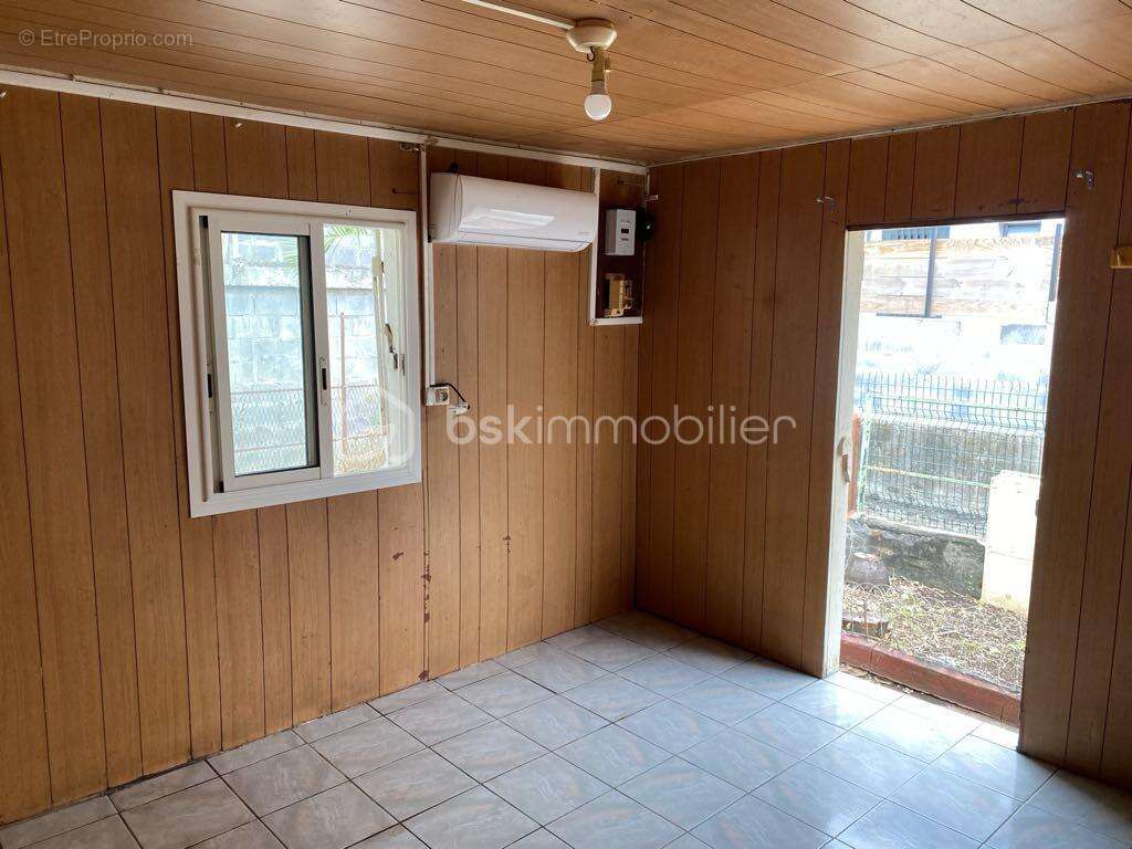 Maison à L&#039;ETANG-SALE