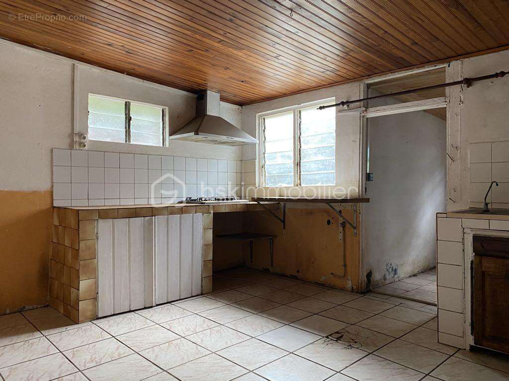 Maison à L&#039;ETANG-SALE