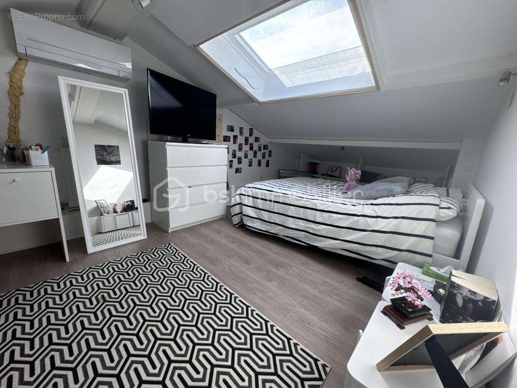 Maison à ECHIROLLES