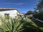 Maison à ECHIROLLES