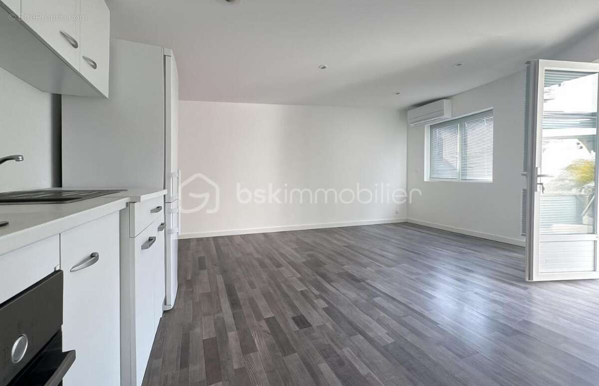 Maison à ECHIROLLES