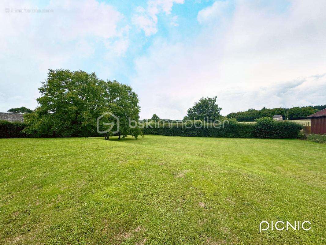 Maison à GLOS-LA-FERRIERE