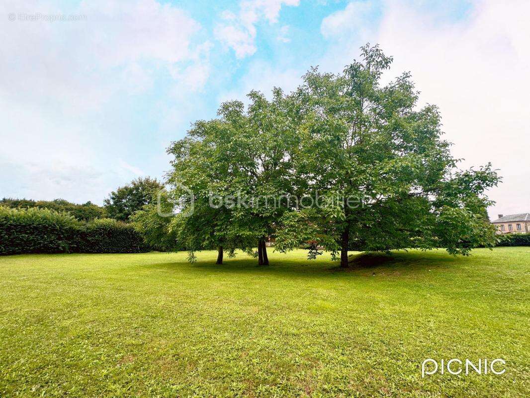 Maison à GLOS-LA-FERRIERE