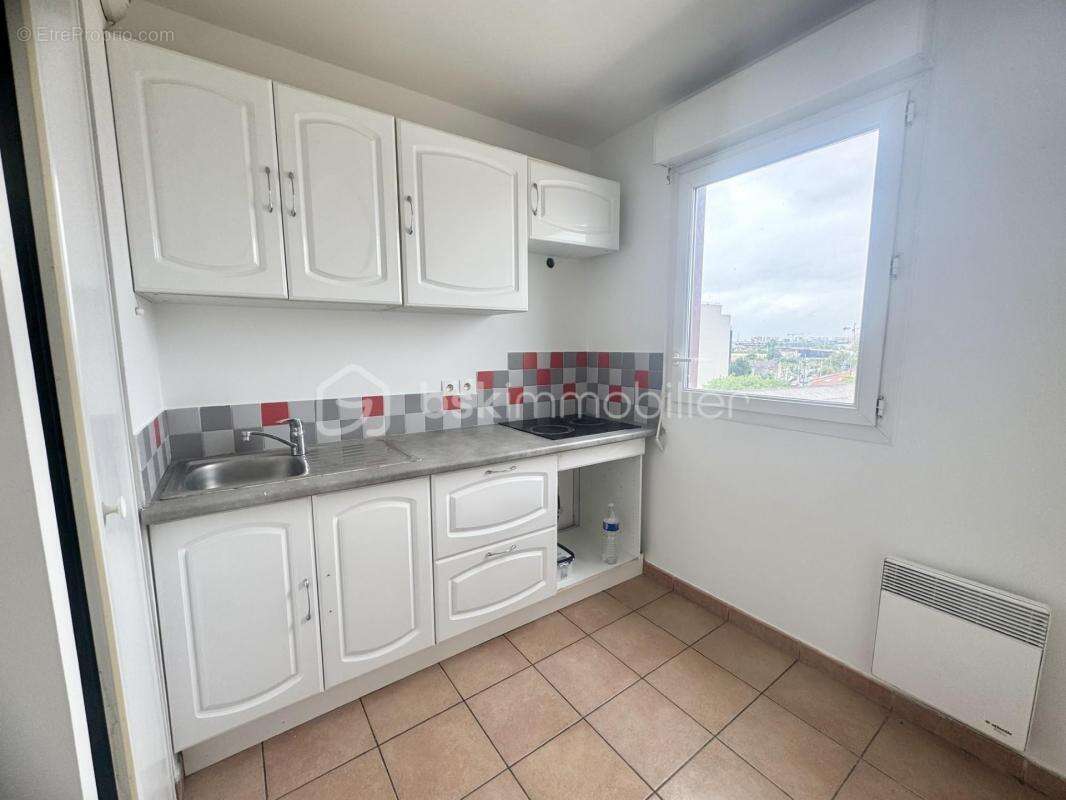 Appartement à AUBERVILLIERS