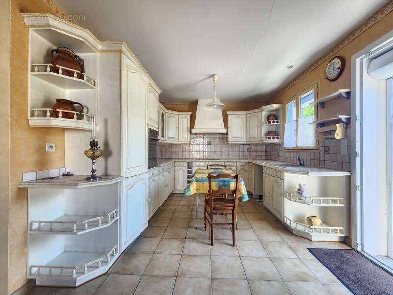 Maison à LE CHATEAU-D&#039;OLERON