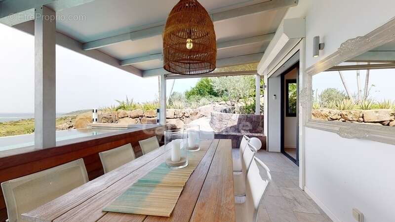 Maison à CAPESTERRE-BELLE-EAU