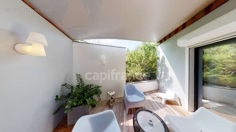 Maison à CAPESTERRE-BELLE-EAU