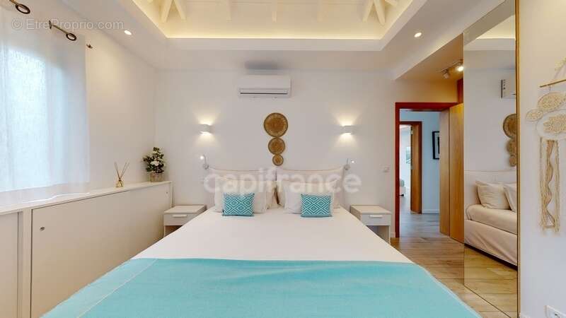 Maison à CAPESTERRE-BELLE-EAU