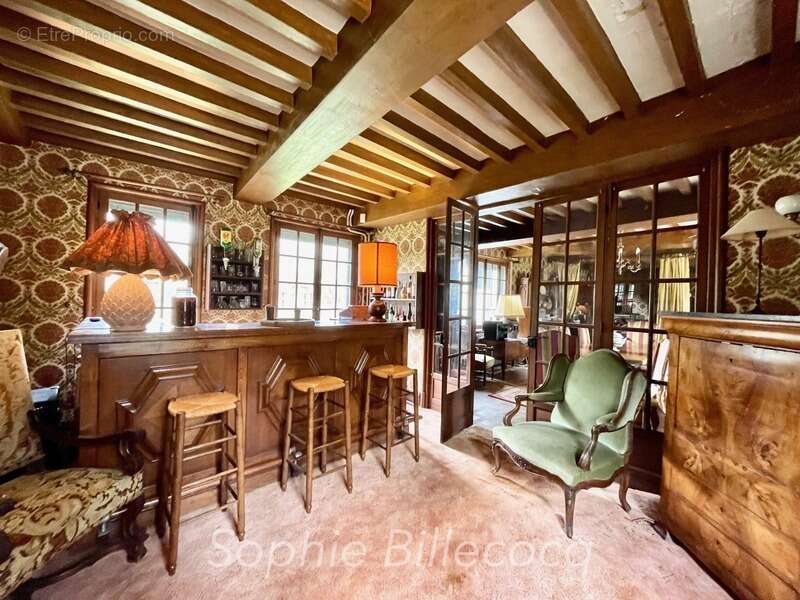 Maison à TALMONTIERS