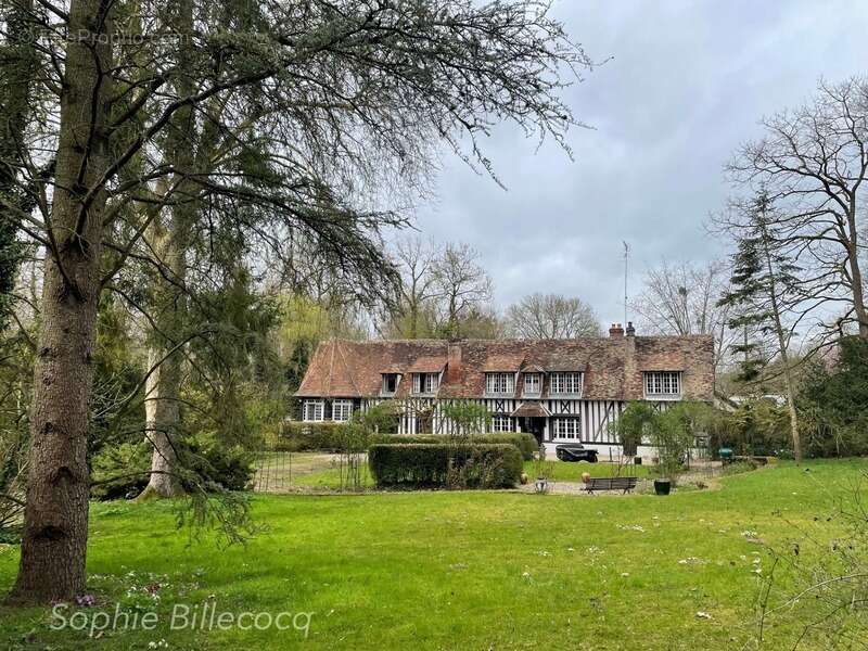 Maison à TALMONTIERS