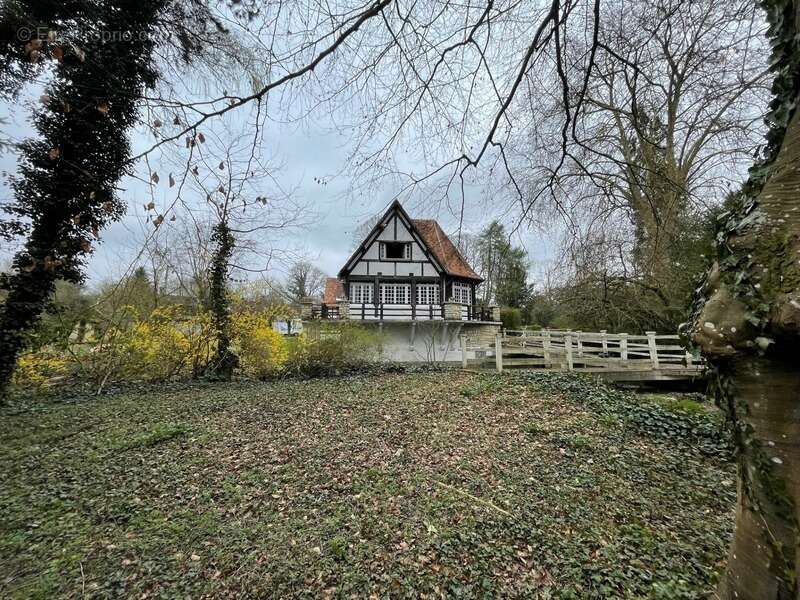 Maison à TALMONTIERS