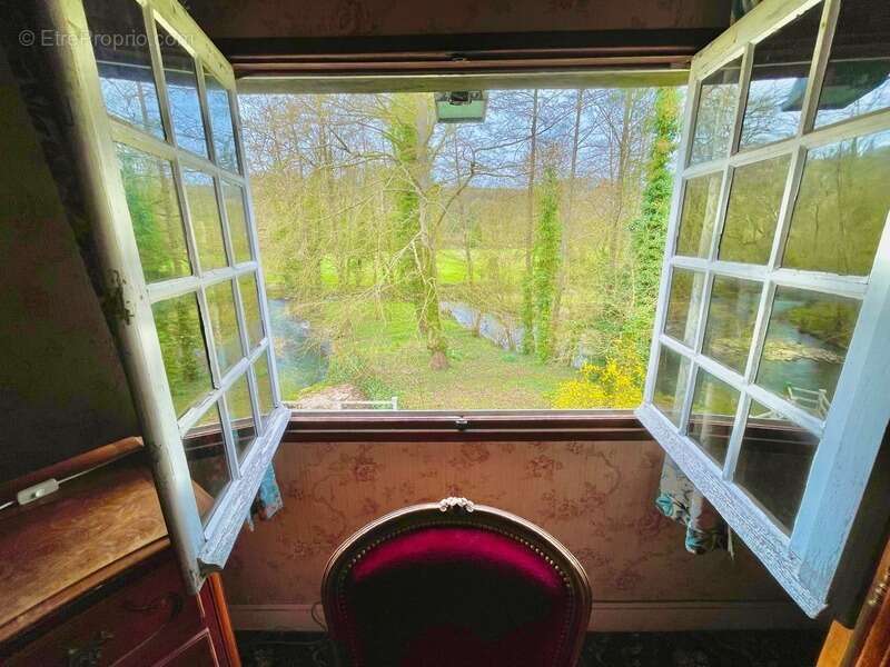 Maison à TALMONTIERS