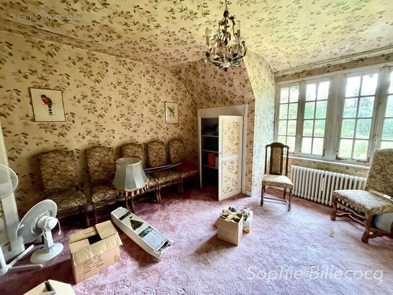 Maison à TALMONTIERS