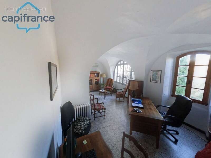 Maison à GENERARGUES