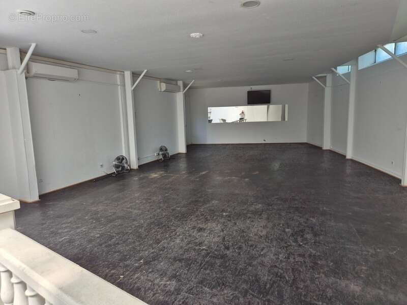 Commerce à ANGOULEME