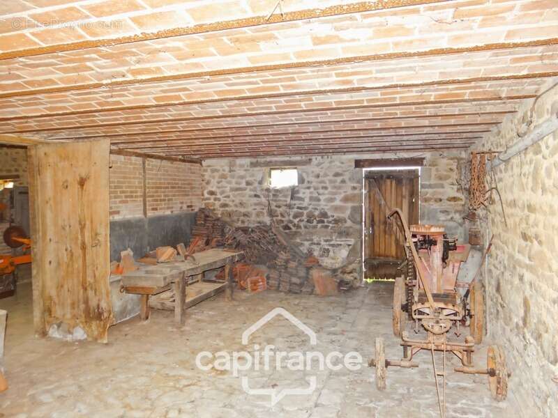 Maison à FONTANIERES