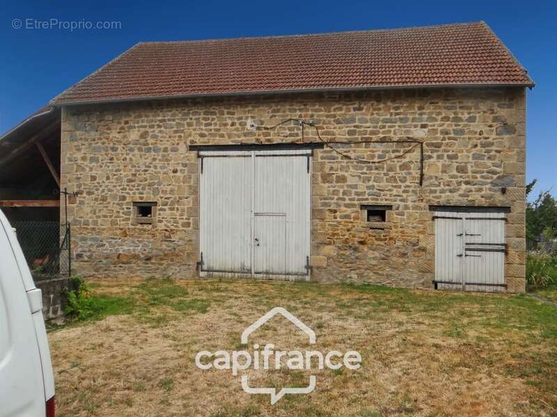 Maison à FONTANIERES