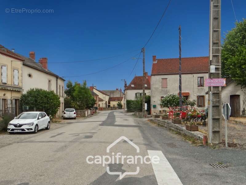 Maison à FONTANIERES