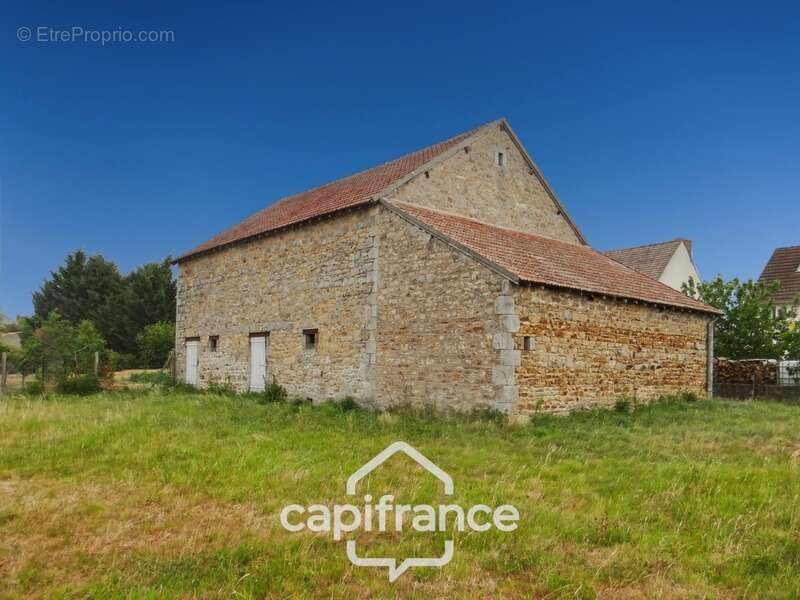 Maison à FONTANIERES
