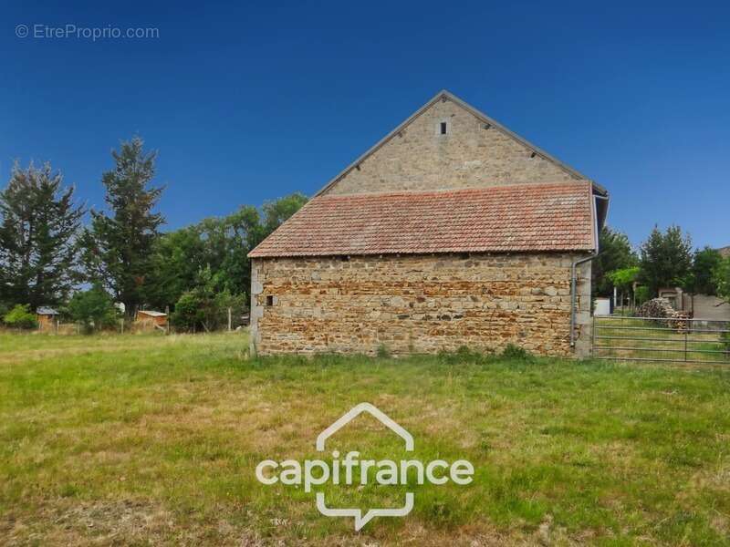 Maison à FONTANIERES