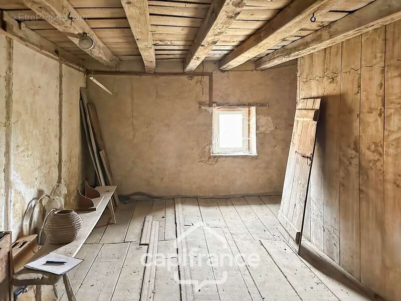 Maison à FONTANIERES