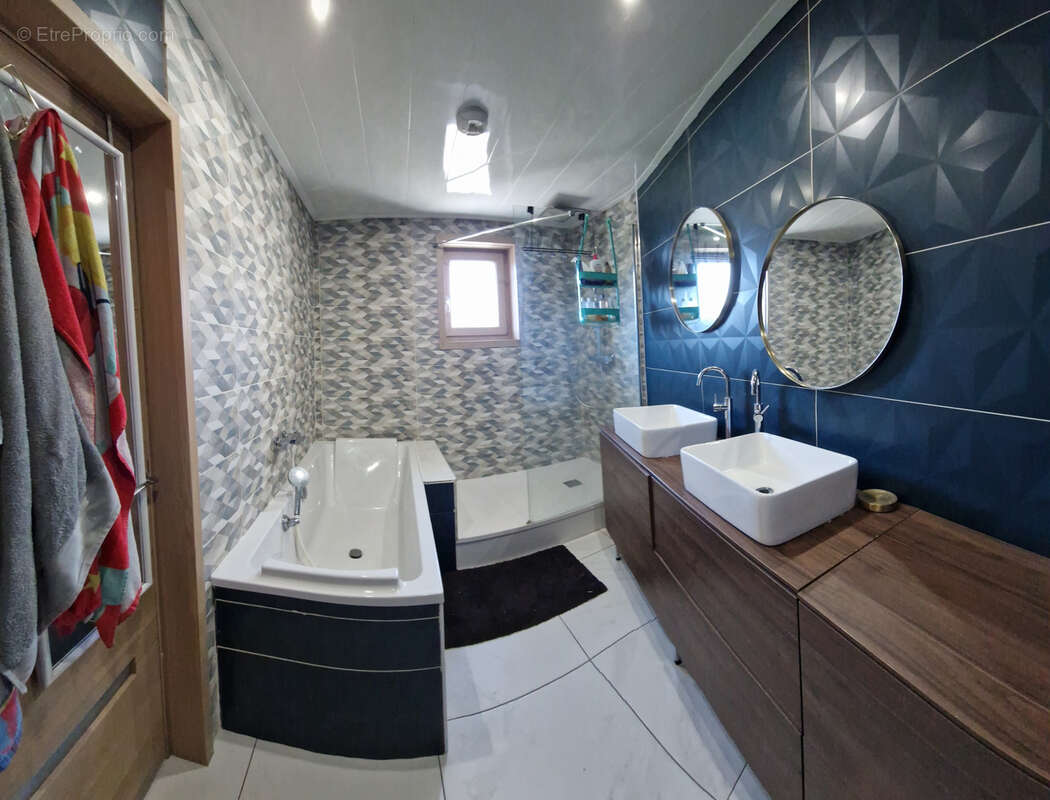 Maison à SAILLY-LABOURSE