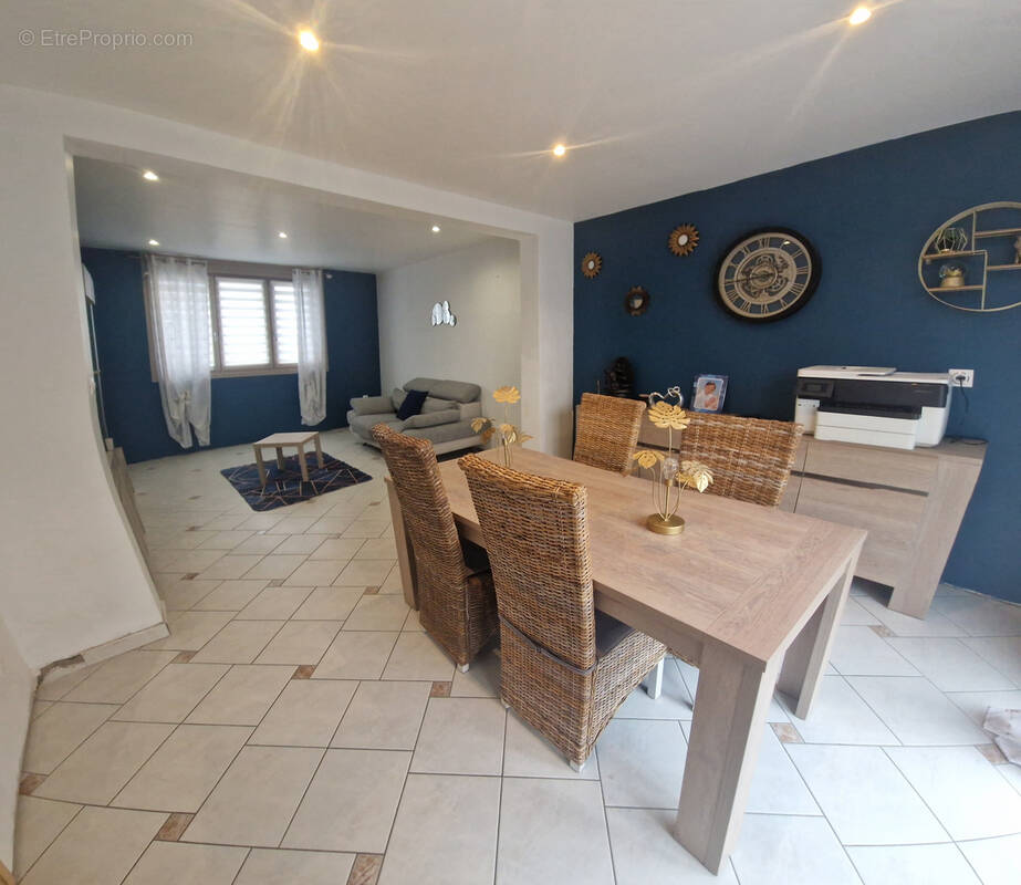 Maison à SAILLY-LABOURSE