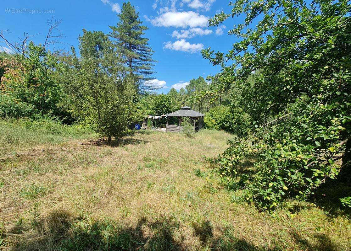 Maison à LES SALLES-DU-GARDON