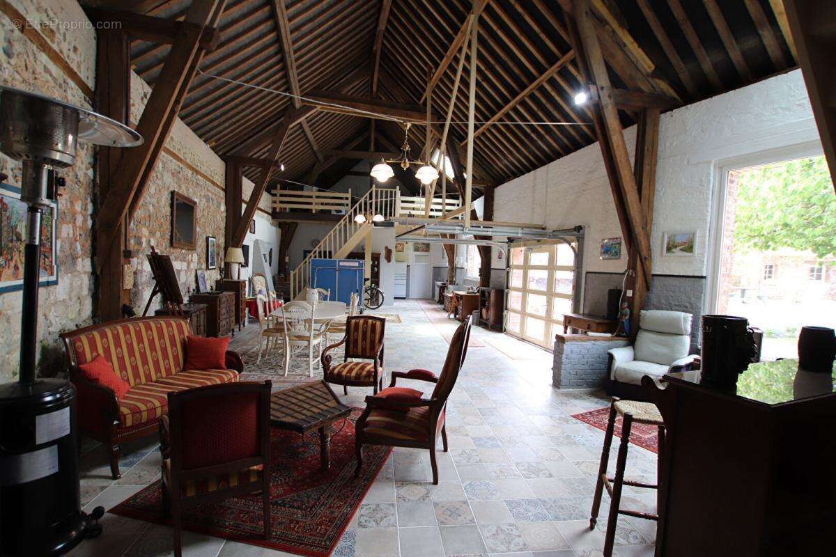 Maison à CANY-BARVILLE