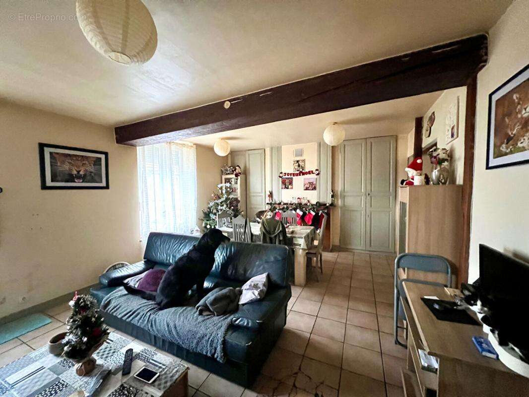 Appartement à MONDOUBLEAU