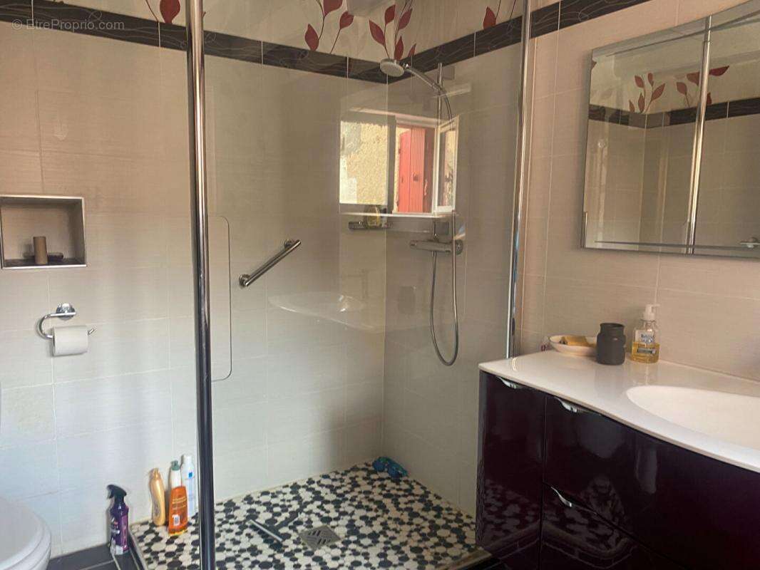 Maison à TOURNON-SAINT-PIERRE