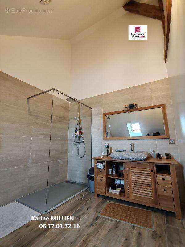 Maison à COURDEMANCHE