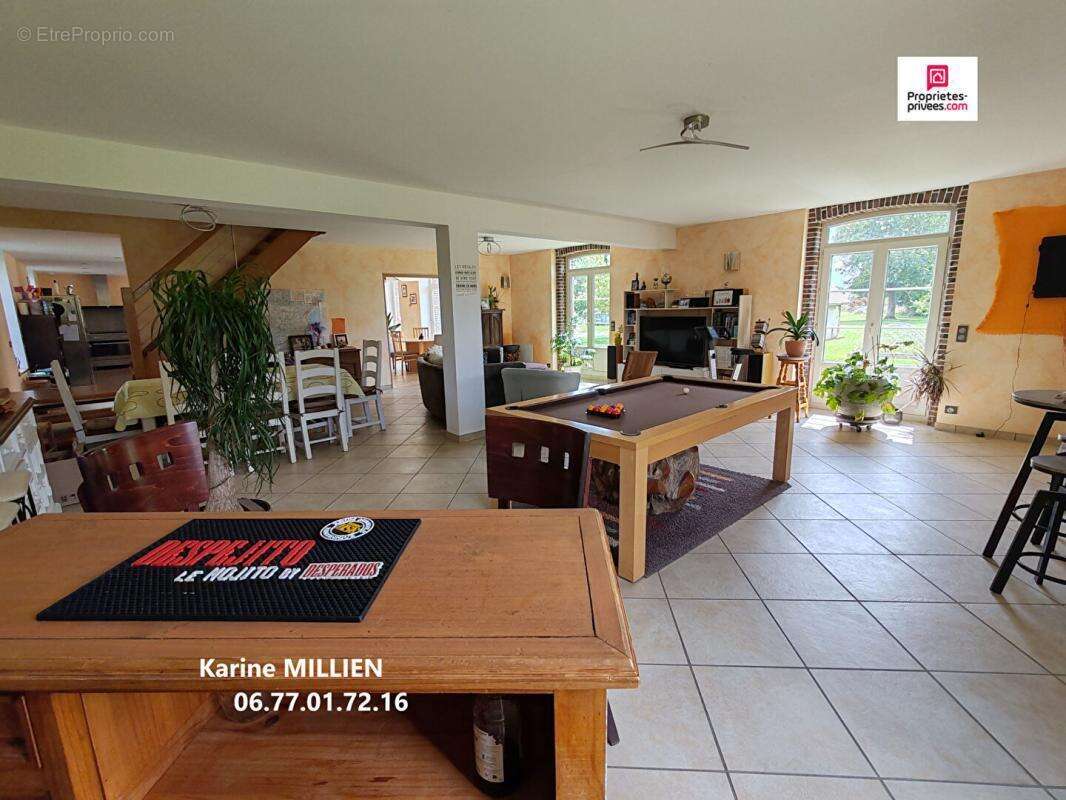 Maison à COURDEMANCHE