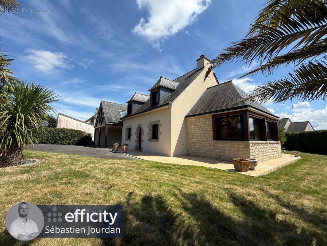 Maison à SAINT-LORMEL