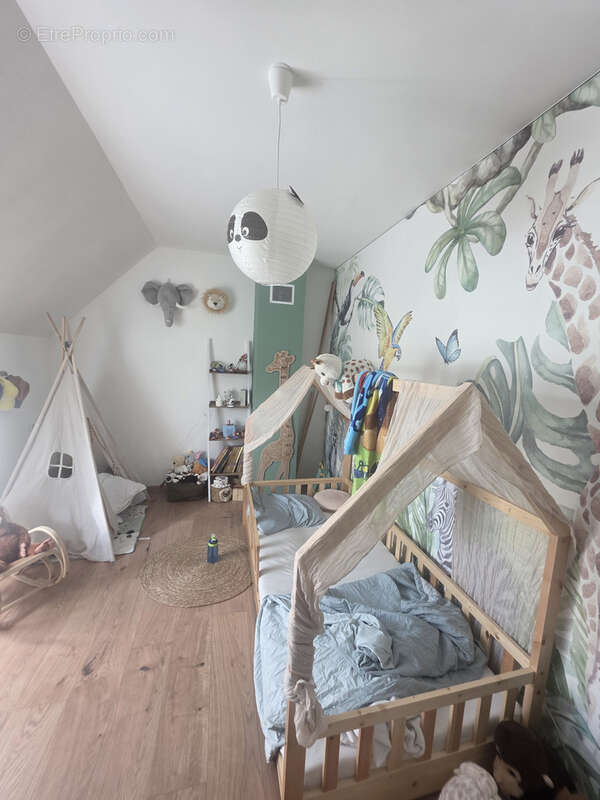 Maison à SAINT-PIERRE-EN-VAL