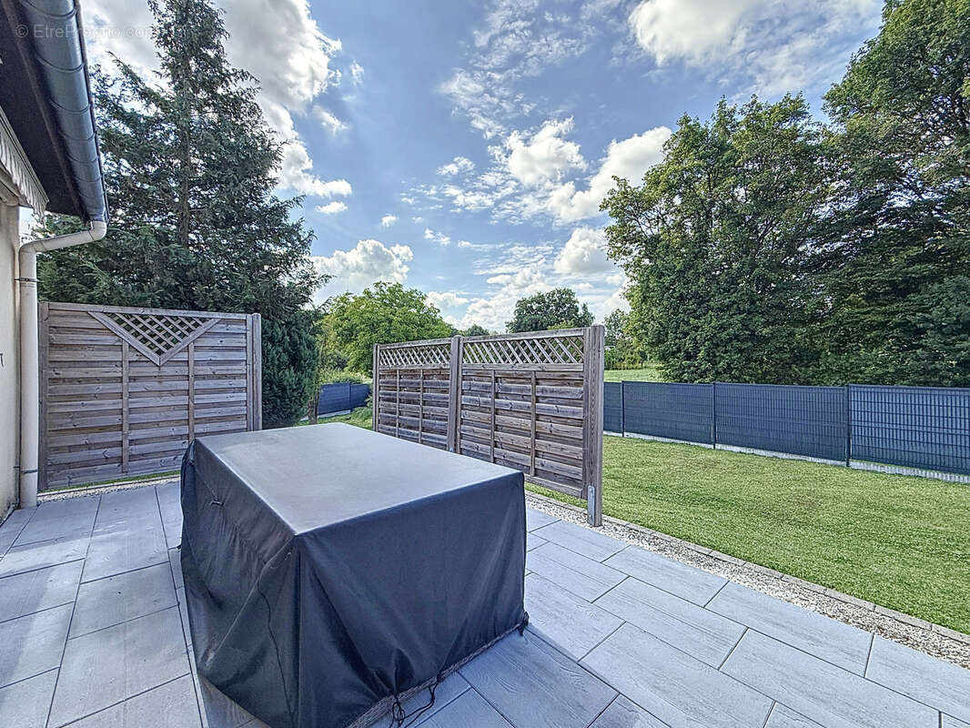 Maison à REMONCOURT