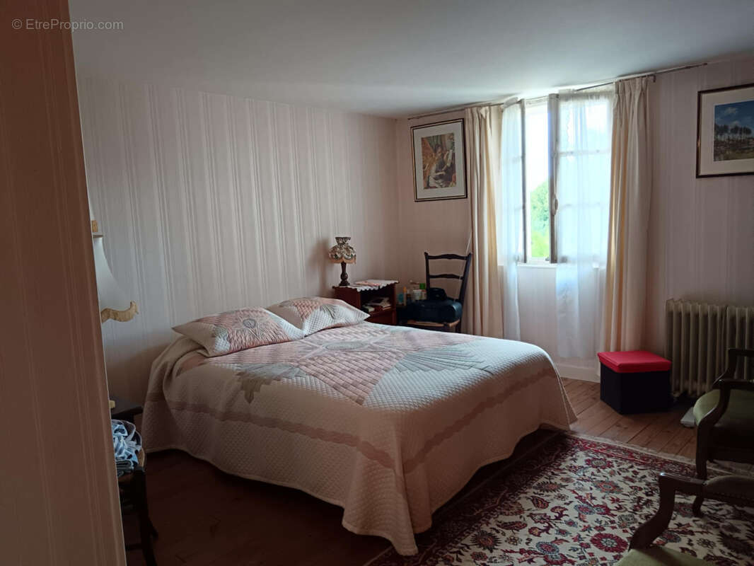 Maison à CEAUX-EN-COUHE