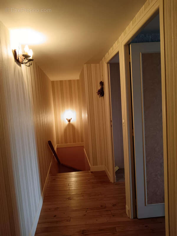 Maison à CEAUX-EN-COUHE