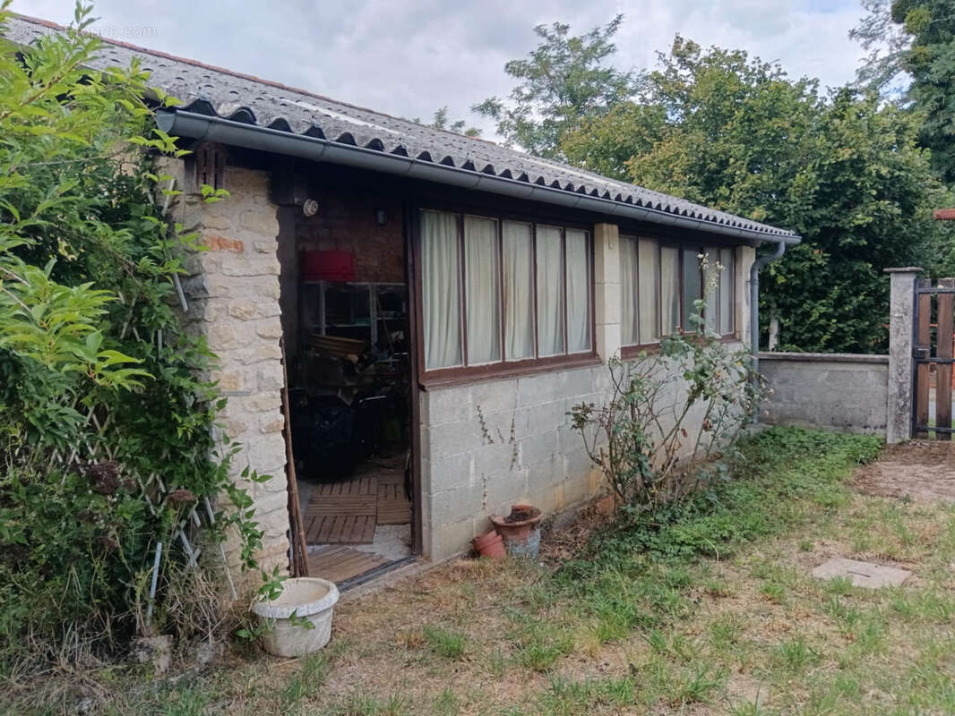 Maison à CEAUX-EN-COUHE