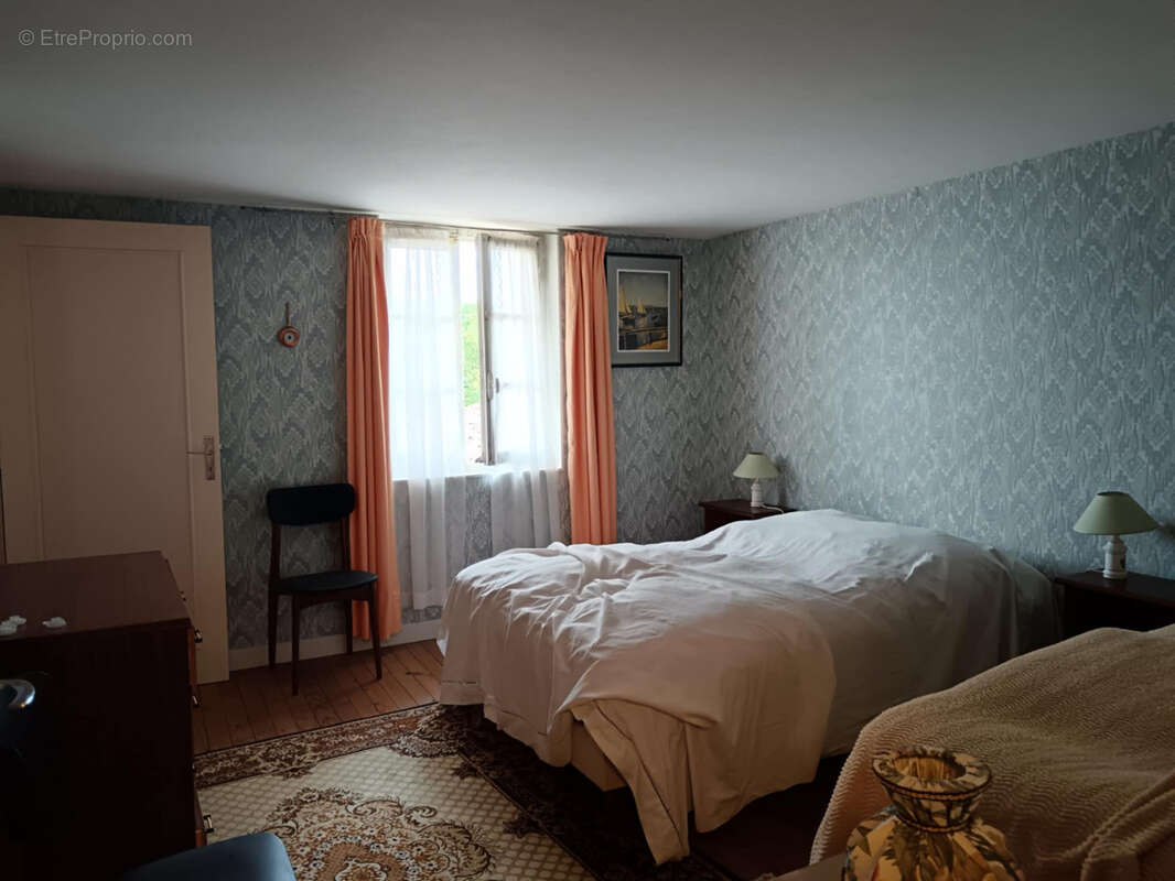 Maison à CEAUX-EN-COUHE