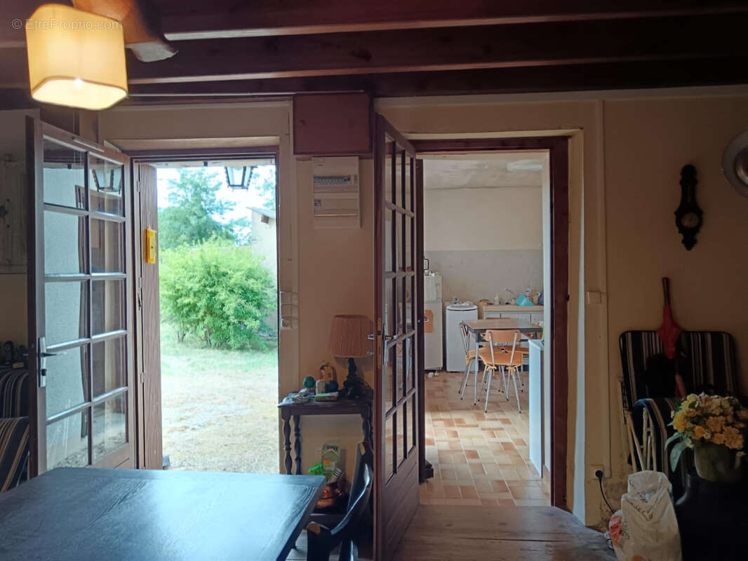 Maison à CEAUX-EN-COUHE